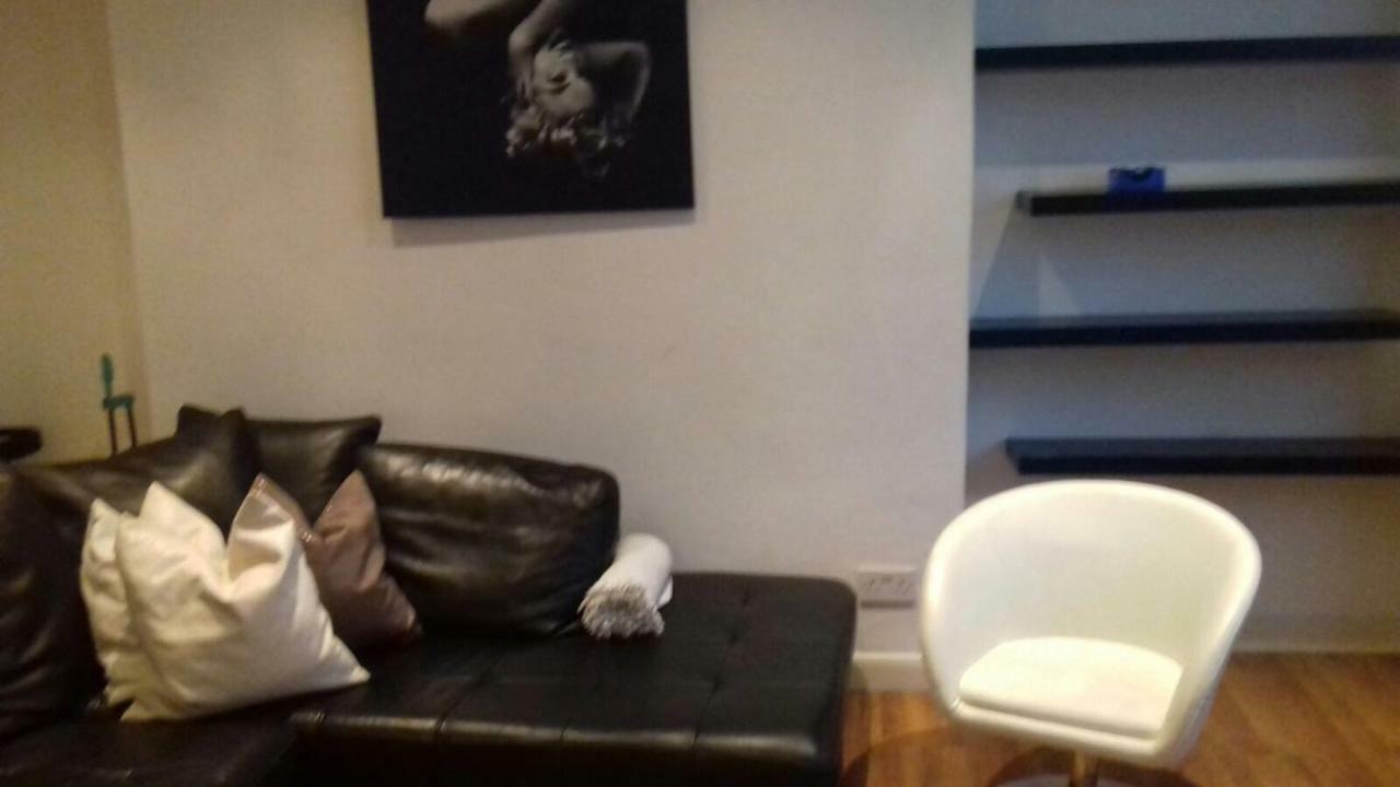 ロンドンStylish 1 Bed In Earls Courtアパートメント エクステリア 写真